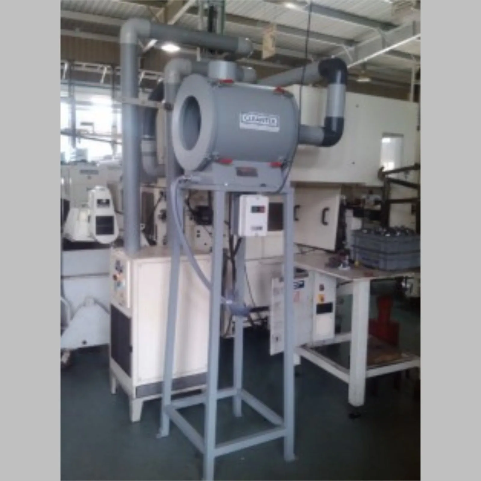 Enhancing CNC Machine Efficiency: The Role of Mist Collectors and Key Differences Between Centrifugal and Electrostatic Oil Mist Collectors